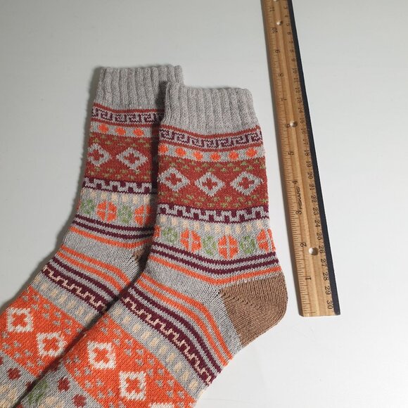 Colorful Knit Men Crew Sock Vibrant Patterns Multicolor Winter Warm Soft Durable - Picture 3 of 4